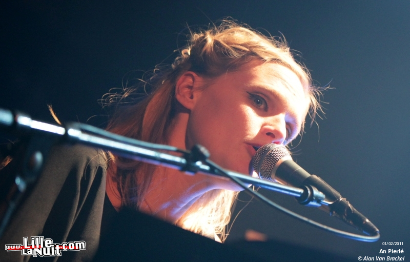 Agnes Obel + An Pierlé & White Velvet au Grand Mix en live - photo n°19