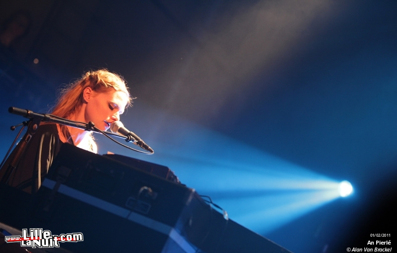 Agnes Obel + An Pierlé & White Velvet au Grand Mix en live - photo n°16