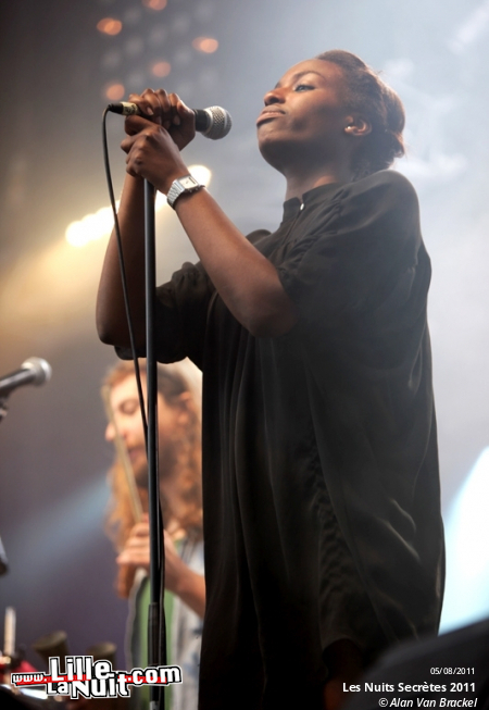 Les Nuits Secrètes – Jour 1 – Carl Barât, Bernard Lavilliers, Rocky, etc. en live - photo n°8