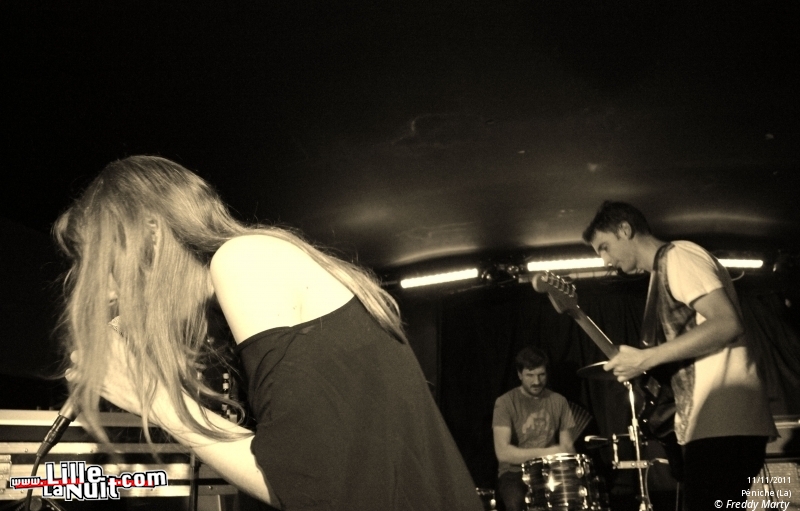 :Take: + Overlow + Cercueil + Ed Wood Jr à la Péniche en live - photo n°20