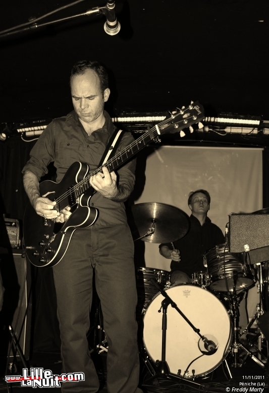 :Take: + Overlow + Cercueil + Ed Wood Jr à la Péniche en live - photo n°7