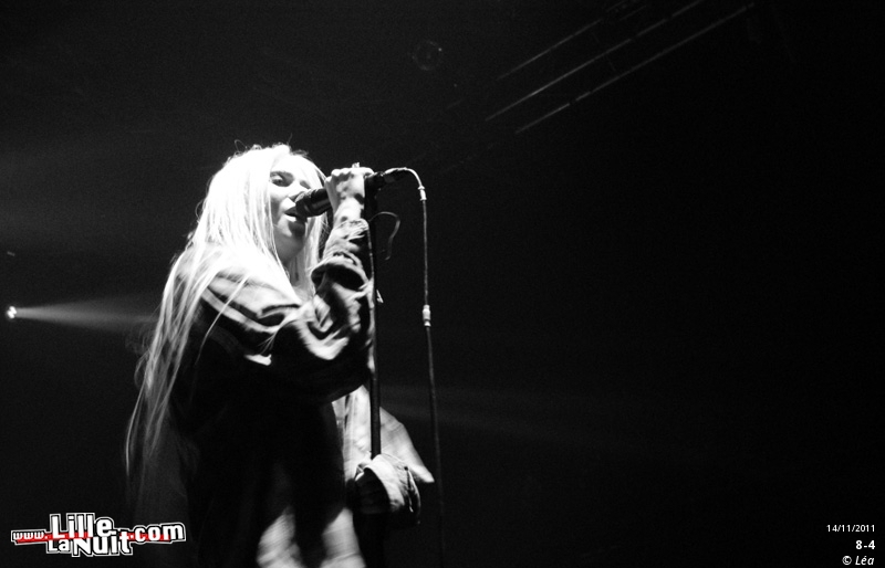 The Pretty Reckless + The RITch kids au Splendid en live - photo n°15