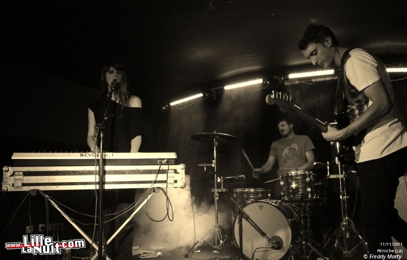 :Take: + Overlow + Cercueil + Ed Wood Jr à la Péniche en live - photo n°10