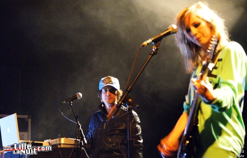 The Pretty Reckless + The RITch kids au Splendid en live - photo n°11