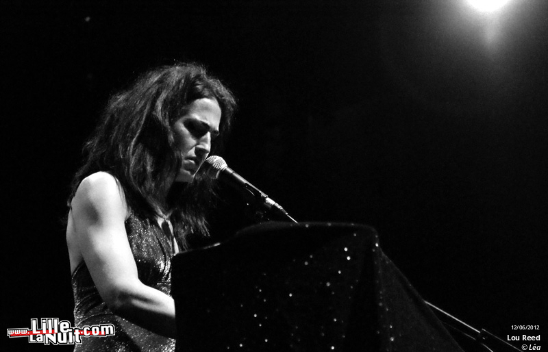 Lou Reed + Joan as Police Woman (solo) à l’Aéronef en live - photo n°5