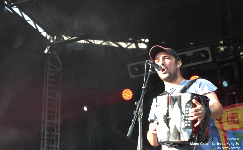 Manu Chao + La Troba Kung-Fu à Marquette en live - photo n°1