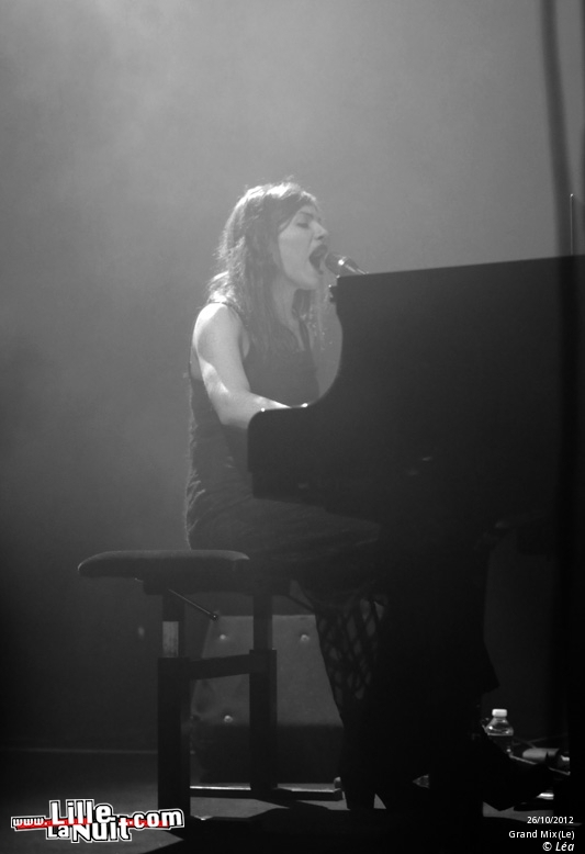 Soap&Skin au Grand Mix en live - photo n°11