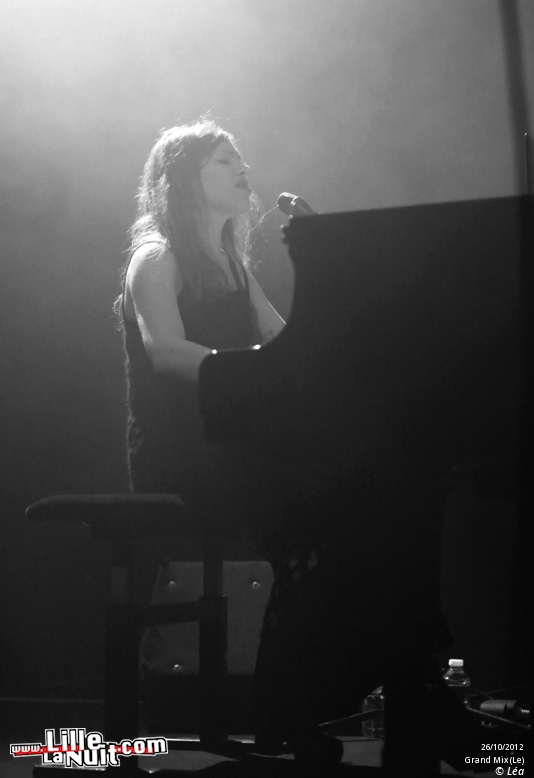 Soap&Skin au Grand Mix en live - photo n°9