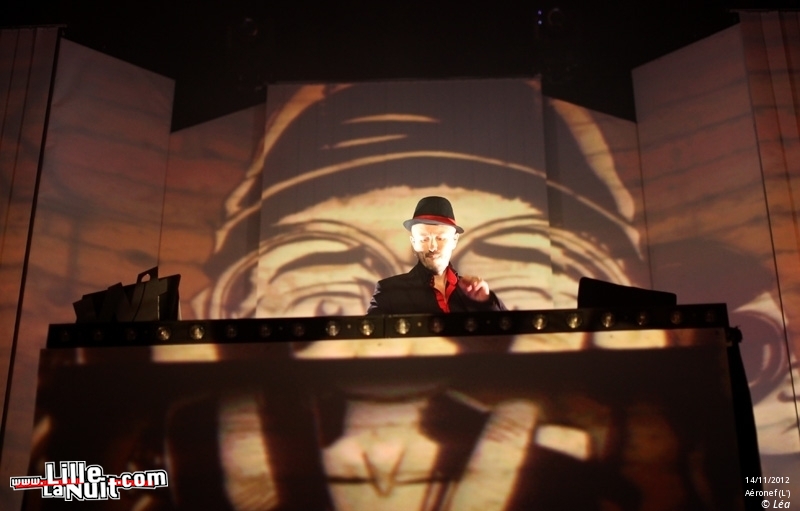 Wax Tailor & The Dusty Rainbow Experience + Superpoze à l’Aéronef en live - photo n°11