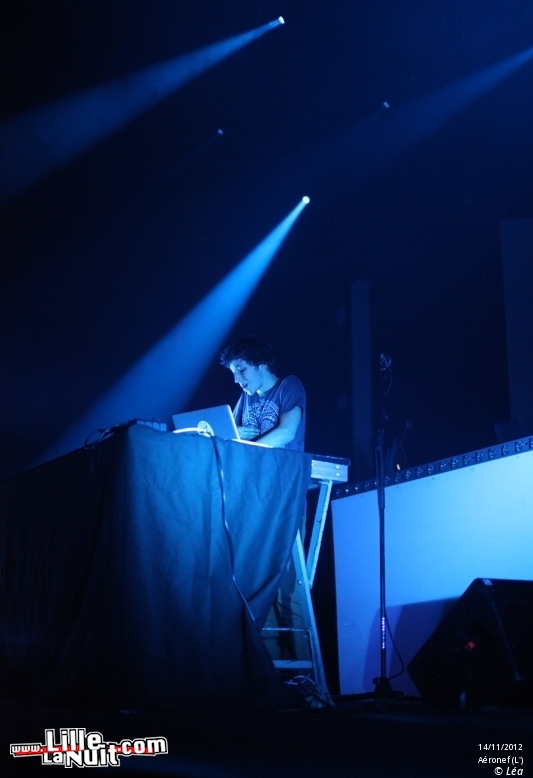 Wax Tailor & The Dusty Rainbow Experience + Superpoze à l’Aéronef en live - photo n°3