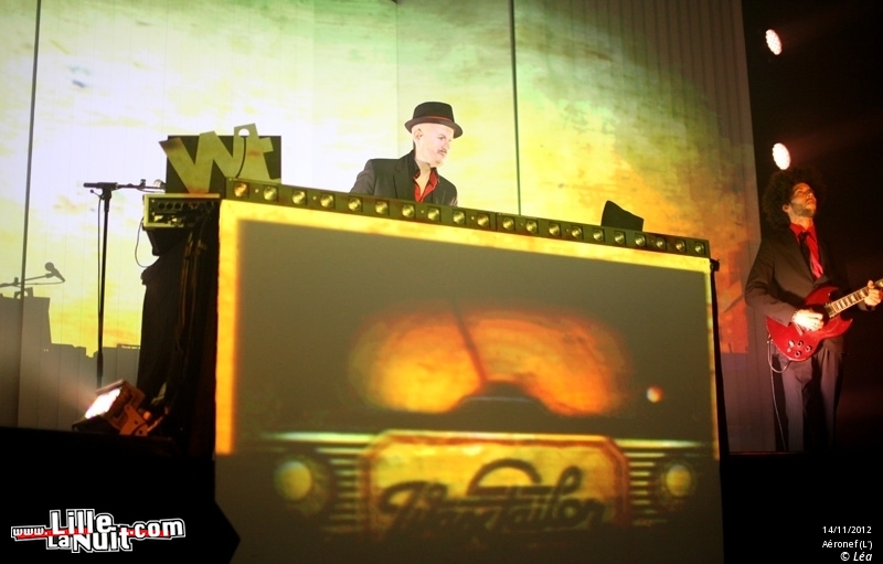 Wax Tailor & The Dusty Rainbow Experience + Superpoze à l’Aéronef en live - photo n°12