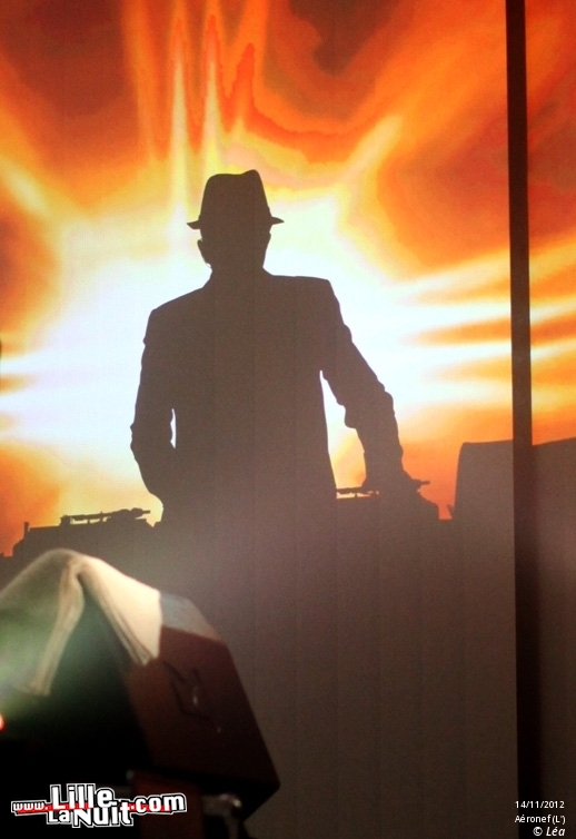 Wax Tailor & The Dusty Rainbow Experience + Superpoze à l’Aéronef en live - photo n°5