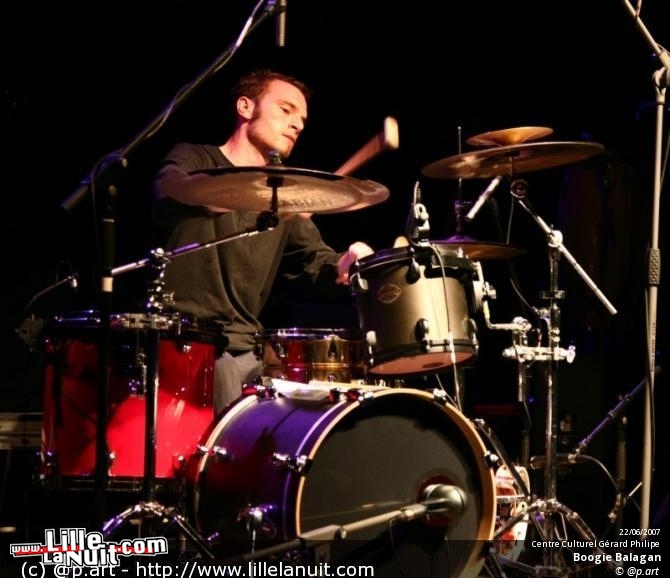 Gnawa Diffusion & Boogie Balagan à l’Espace Gérard philippe de Calais en live - photo n°23