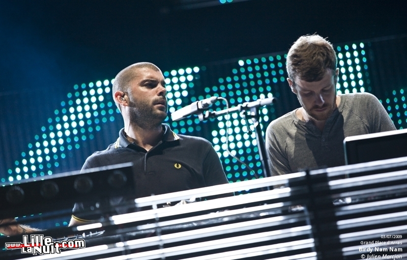 Ace Out, Phoenix, Lily Allen, Kanye West, Yuksek, Birdy Nam Nam au Main Square Festival en live - photo n°4