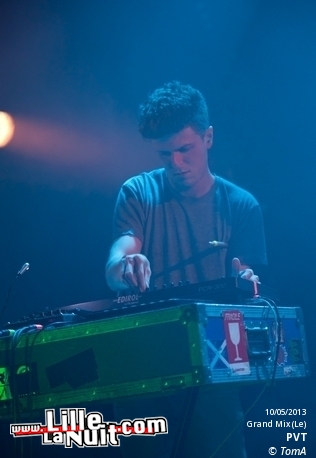 Suuns + PVT + Valleys au Grand Mix en live - photo n°29