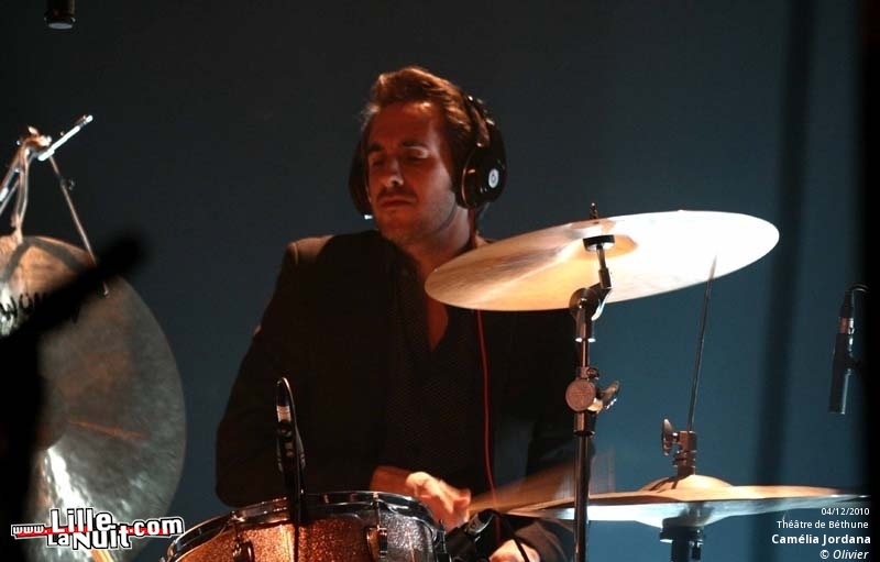 Camélia Jordana  + Chinatown au Théatre Municipal de Béthune en live - photo n°1