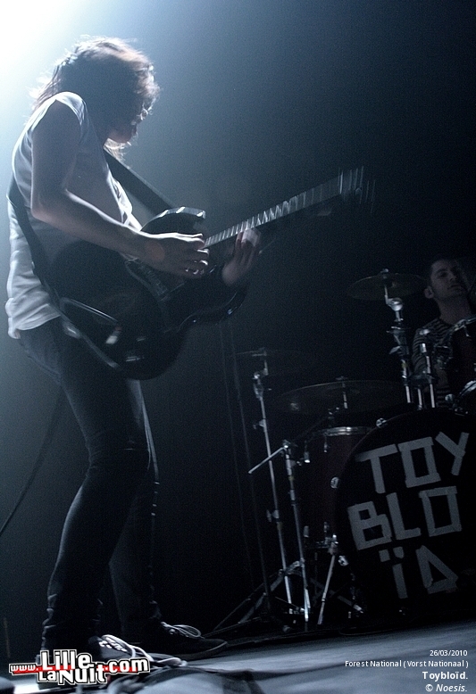 Indochine & Toybloïd au Forest National en live - photo n°25