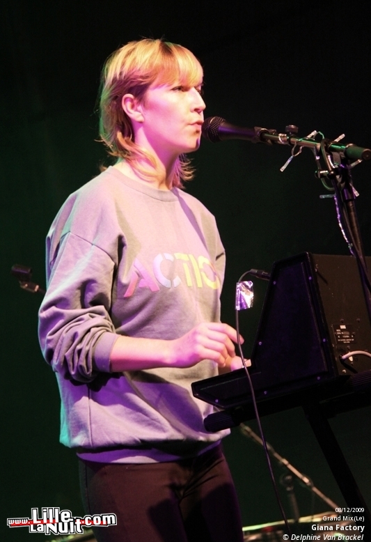 The Asteroids Galaxy Tour et Giana Factory au Grand Mix en live - photo n°32