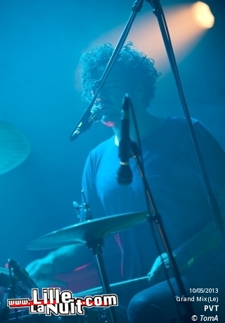 Suuns + PVT + Valleys au Grand Mix en live - photo n°30