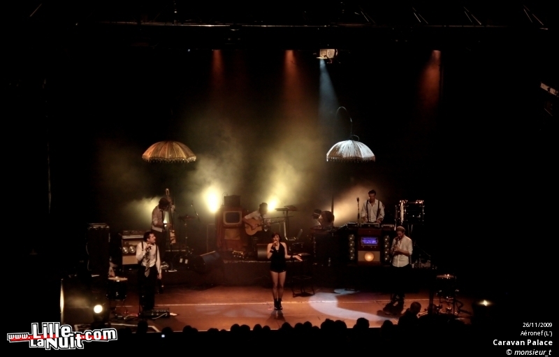 Caravan Palace & Féfé à l’Aéronef en live - photo n°19