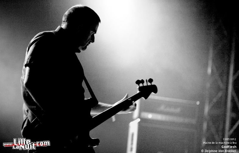 Dour Festival 2012 – jour 2 (part 2) : Ministry, Sébastien Tellier, Fanfarlo, etc. en live - photo n°1