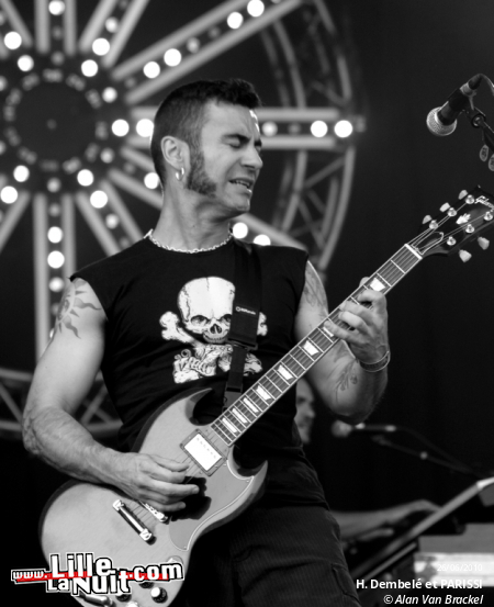 Motörhead + No One Is Innocent au Zénith en live - photo n°7
