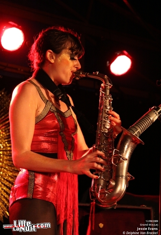 Classic and Troubles + Eddie and the Hot Rods + Nine Below Zero + Dr Feelgood au Splendid en live - photo n°12