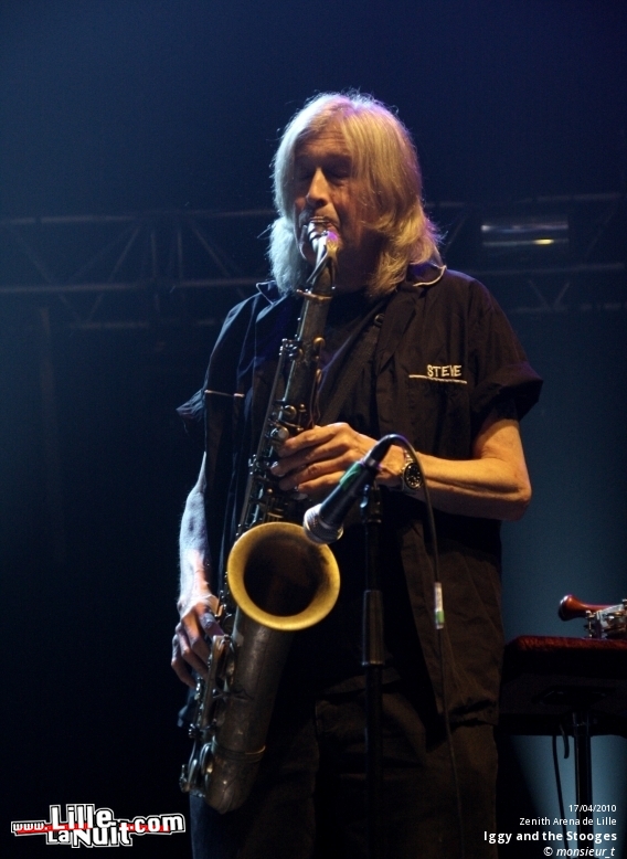 Iggy and the Stooges, Triggerfinger & Black Box Revelation au Zénith en live - photo n°9