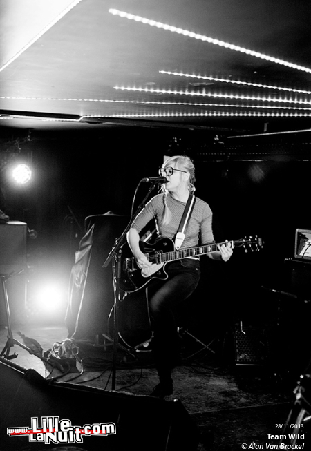 Scout Niblett + Team Wild à la Cave aux poètes – Ground Zero Festival en live - photo n°20