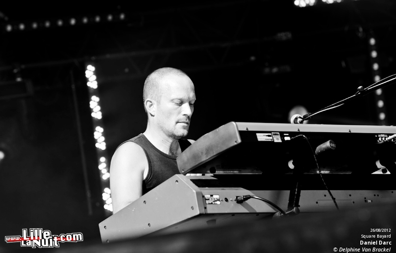 Le Cabaret Vert 2012 – jour 4 : Charlie Winston, The Weasel and the Wasters, Caravan Palace, etc. en live - photo n°57