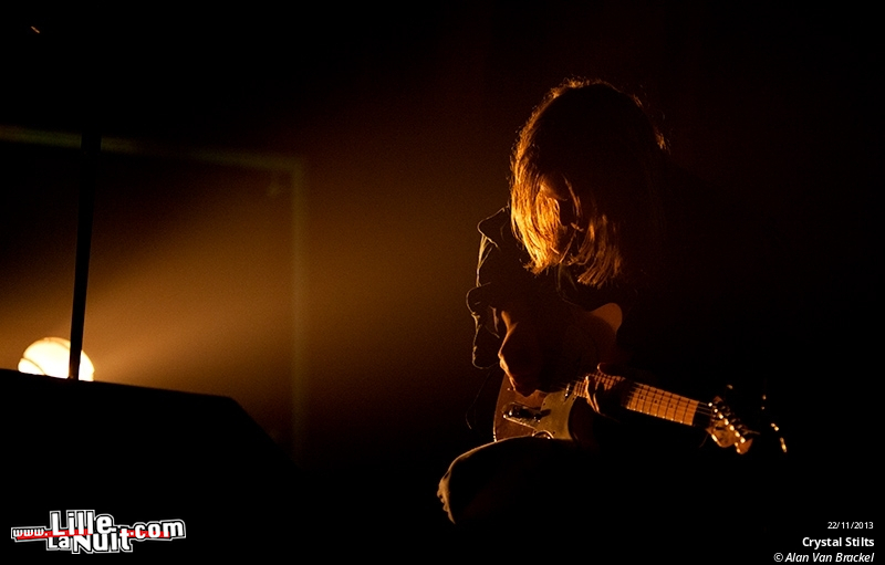 Crystal Stilts + The Holydrug Couple à De Kreun en live - photo n°14