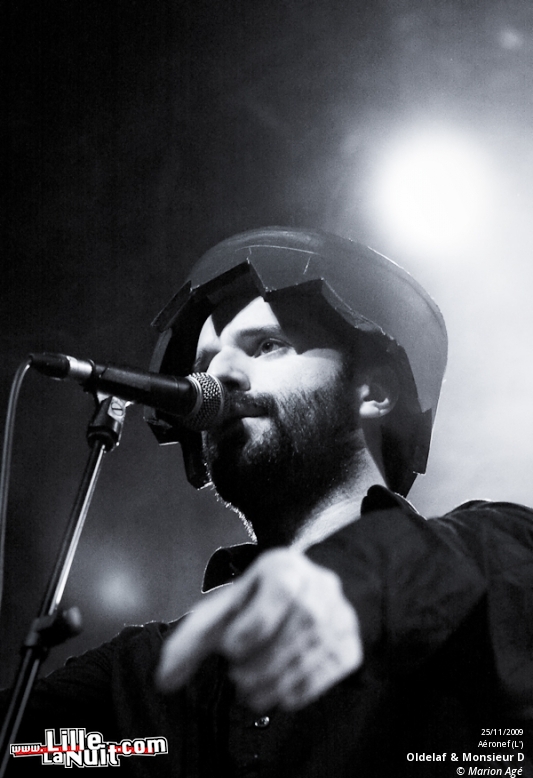 Barcella, Oldelaf & Monsieur D, As de Trêfle à l’Aéronef – Le Père Noël est-il un Rocker ? en live - photo n°31