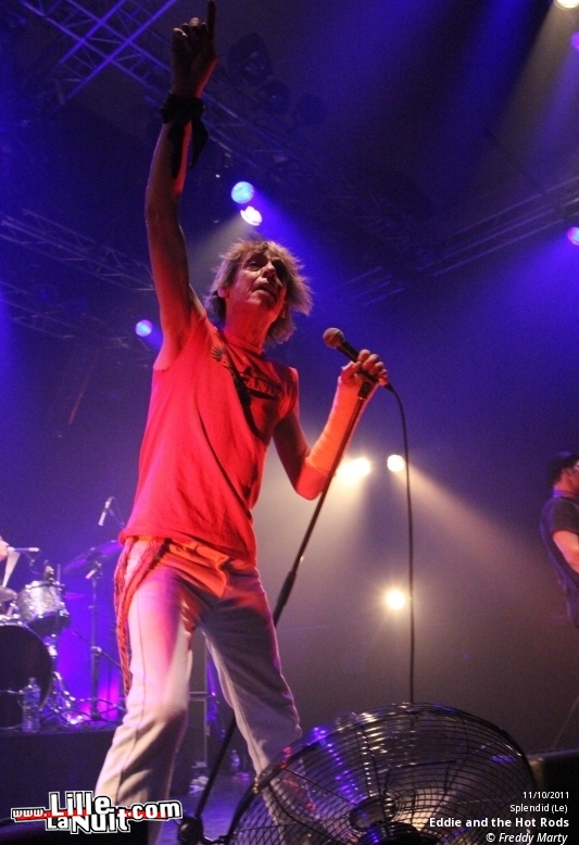 Classic and Troubles + Eddie and the Hot Rods + Nine Below Zero + Dr Feelgood au Splendid en live - photo n°45