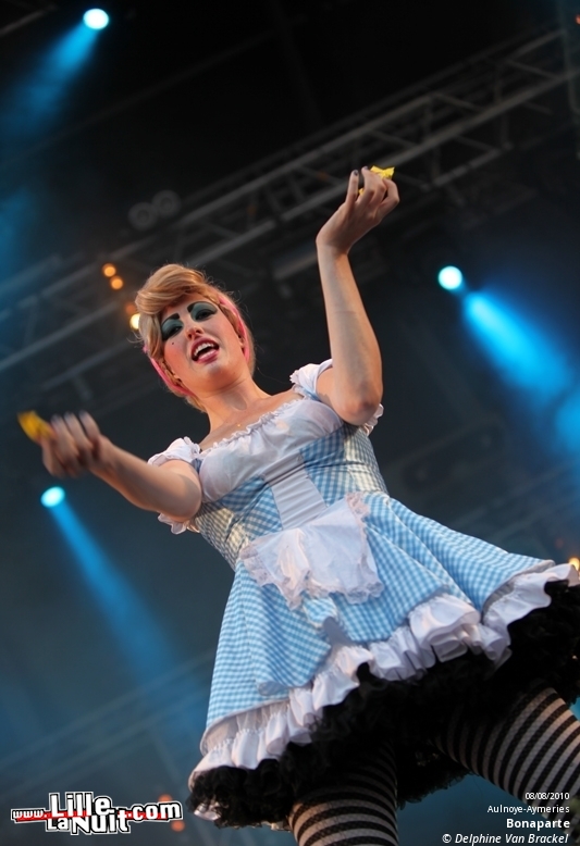 Les Nuits Secrètes – Jour 3 – George Clinton and Parliament Funkadelic, I’m From Barcelona, etc. en live - photo n°86