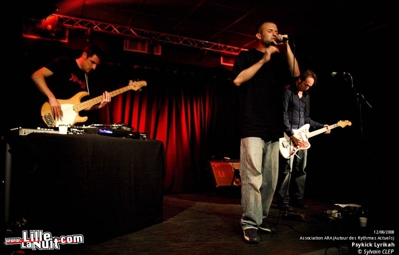 Psykick Lyrikah et Robert le Magnifique à l’ARA en live - photo n°15