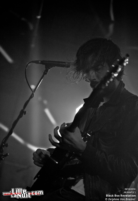 Dour Festival 2012 – Jour 2 (part 1) : Speech Debelle, 1995, Vegas, etc. en live - photo n°19