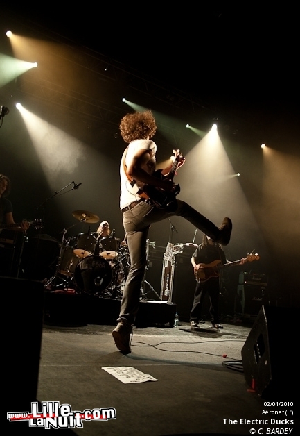 Les Wampas, The Electric Ducks & The Elderberries à l’Aéronef en live - photo n°33