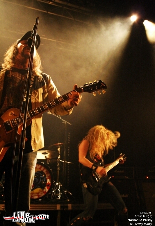 Nashville Pussy + Zoé au Grand Mix en live - photo n°20