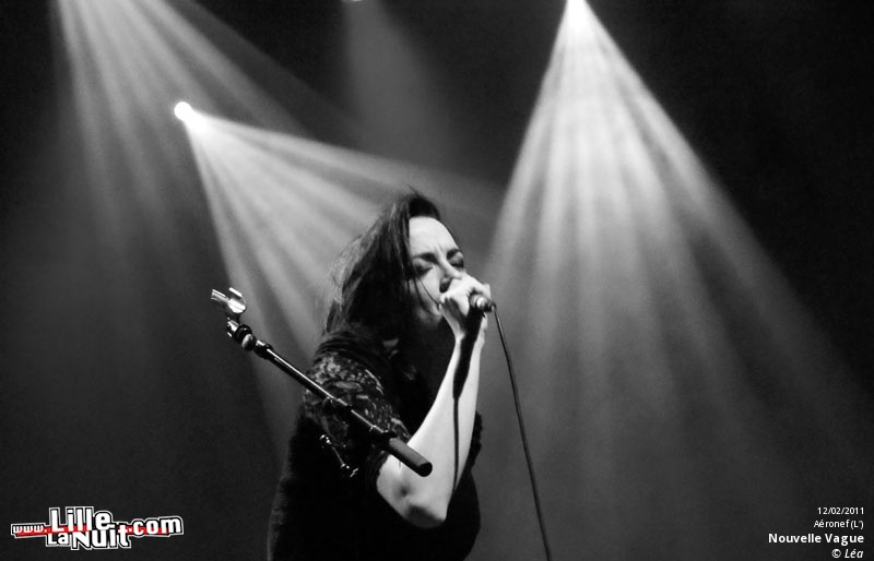 Nouvelle Vague + Samir Barris à l’Aéronef en live - photo n°20