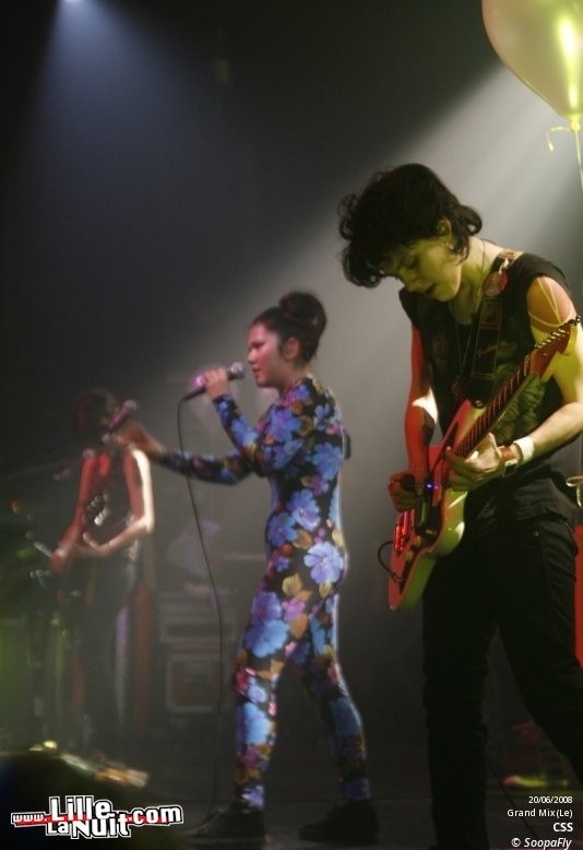 CSS, Curry and Coco et Poney Poney au Bataclan en live - photo n°27