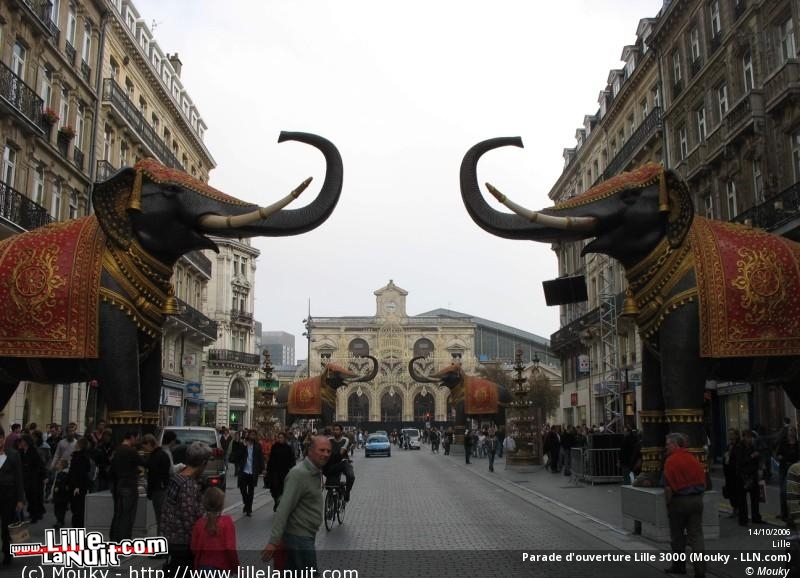 Parade d&rsquo;ouverture de Lille 3000 en live - photo n°20