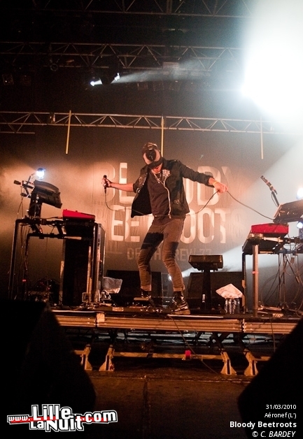Bloody Beetroots & Something à la mode à l’Aéronef en live - photo n°9