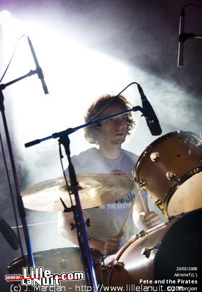 The Kills, Gossip, The Blakes et Pete and the Pirates à l’Aéronef en live - photo n°19