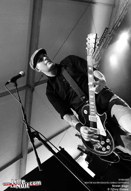 Kill For Peace + TARAKANY ! + The Mahones… – Festival Zikenstock en live - photo n°8
