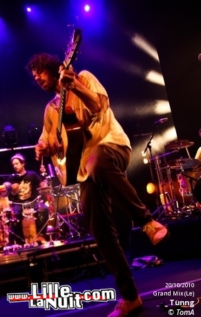 Tunng + Alice Lewis au Grand Mix en live - photo n°16