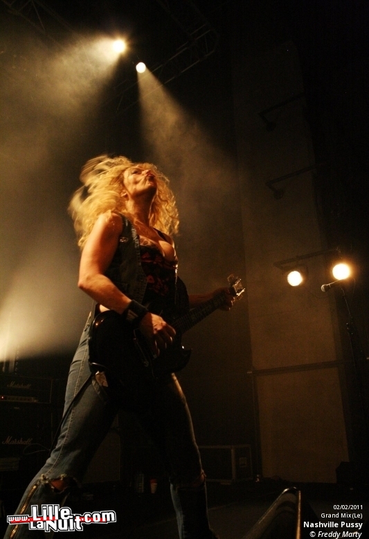 Nashville Pussy + Zoé au Grand Mix en live - photo n°22
