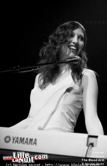 The Blood Arm & The Big Hatband au Grand Mix en live - photo n°1