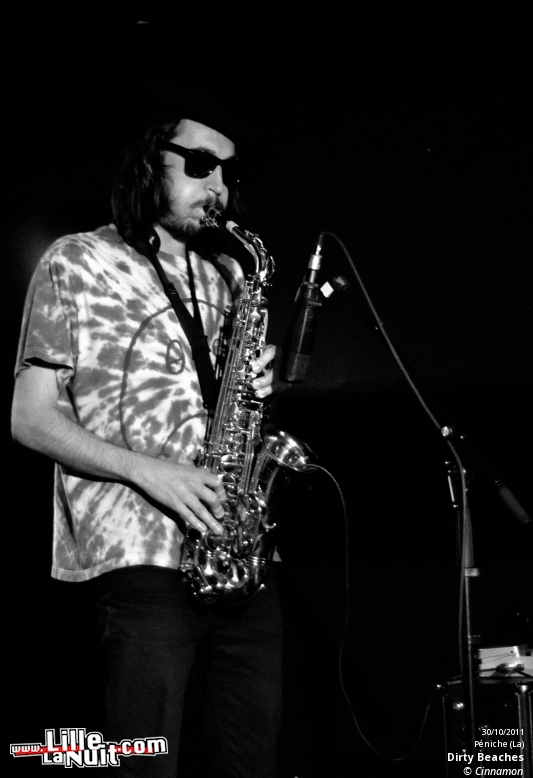 Dirty Beaches à La Péniche – Festival Ground Zero en live - photo n°3