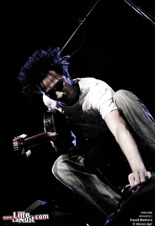 Bat for Lashes & David Walters à l’Aéronef en live - photo n°31