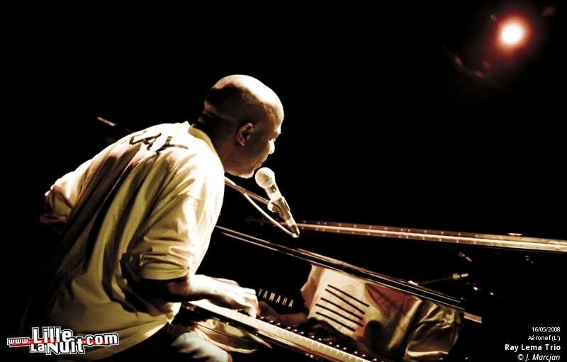 Ray Lema Trio à l&rsquo;Aéronef en live - photo n°11